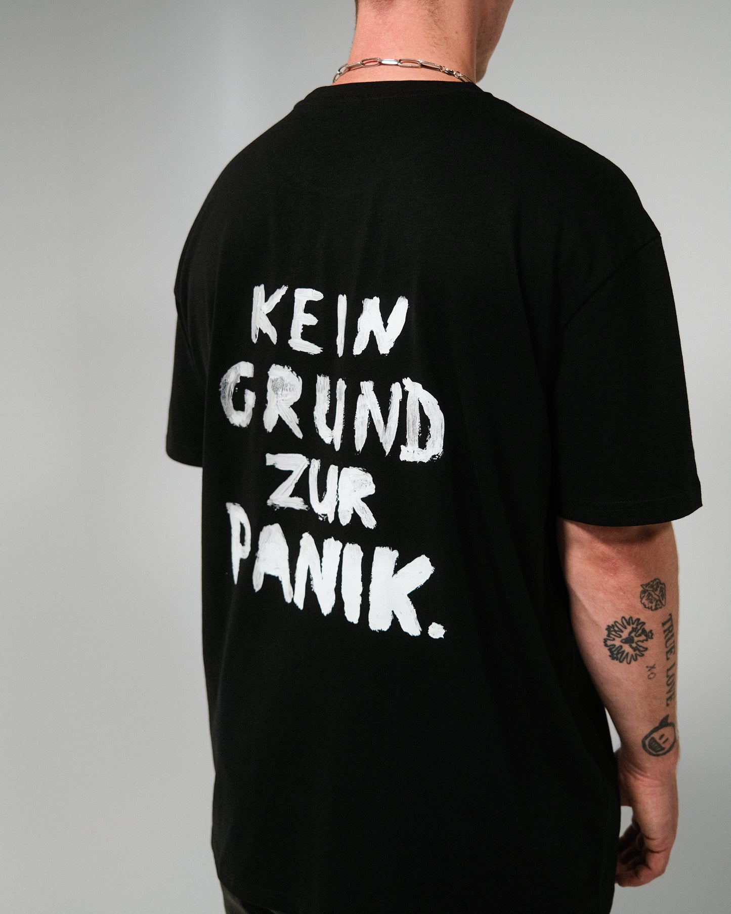 Oversize T-Shirt "KGZP" schwarz