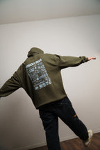 Oversize Hoodie "Verrückte Phase" Olive-Grün