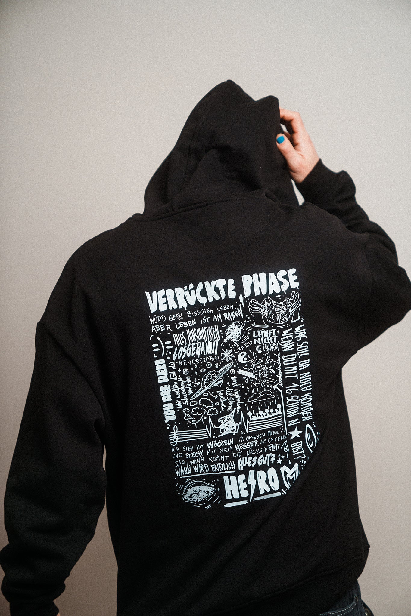 Oversize Hoodie "Verrückte Phase" Schwarz