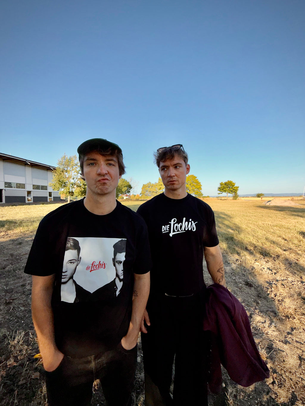 Boxy oversize T-Shirt "DIE LOCHIS"